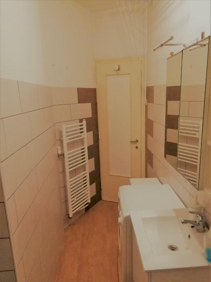 Comfortable And Friendly Apartment Триест Екстериор снимка