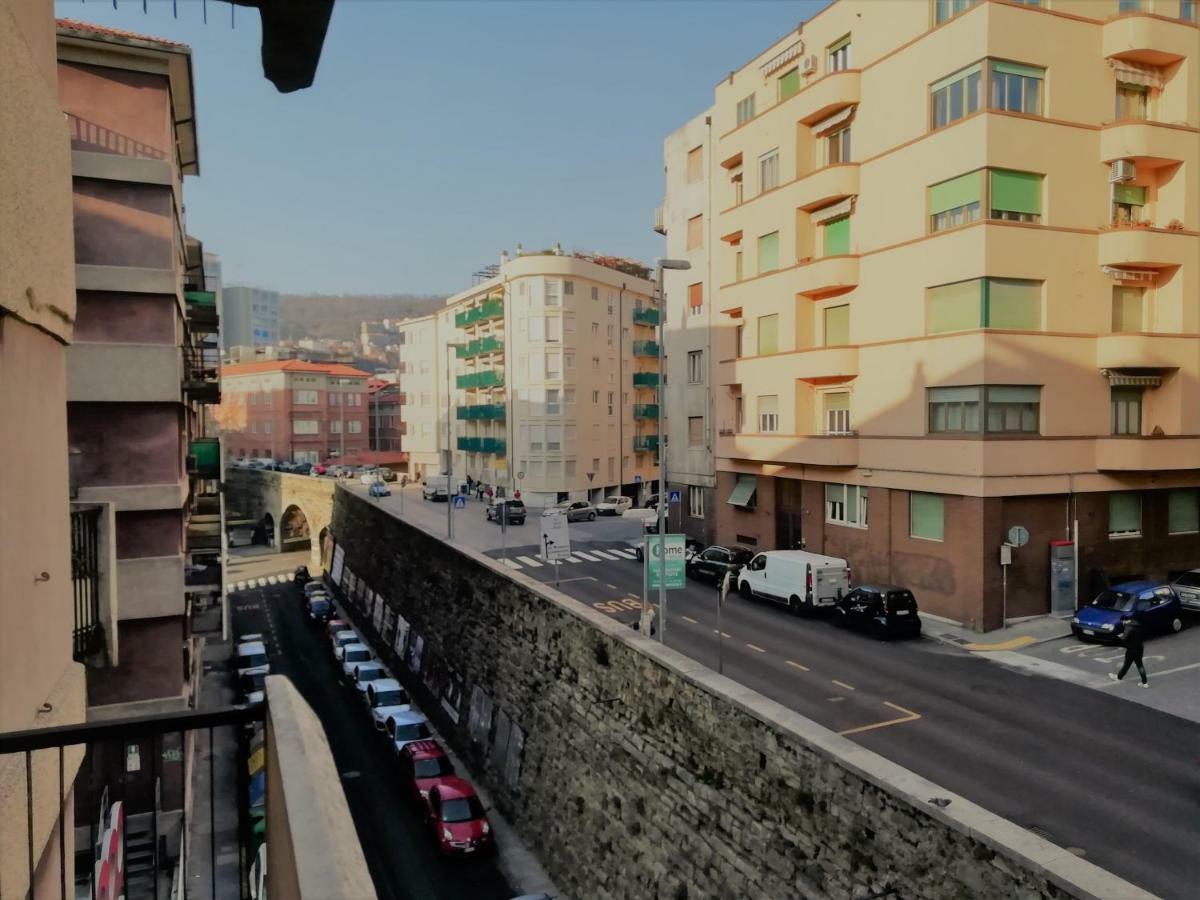 Comfortable And Friendly Apartment Триест Екстериор снимка